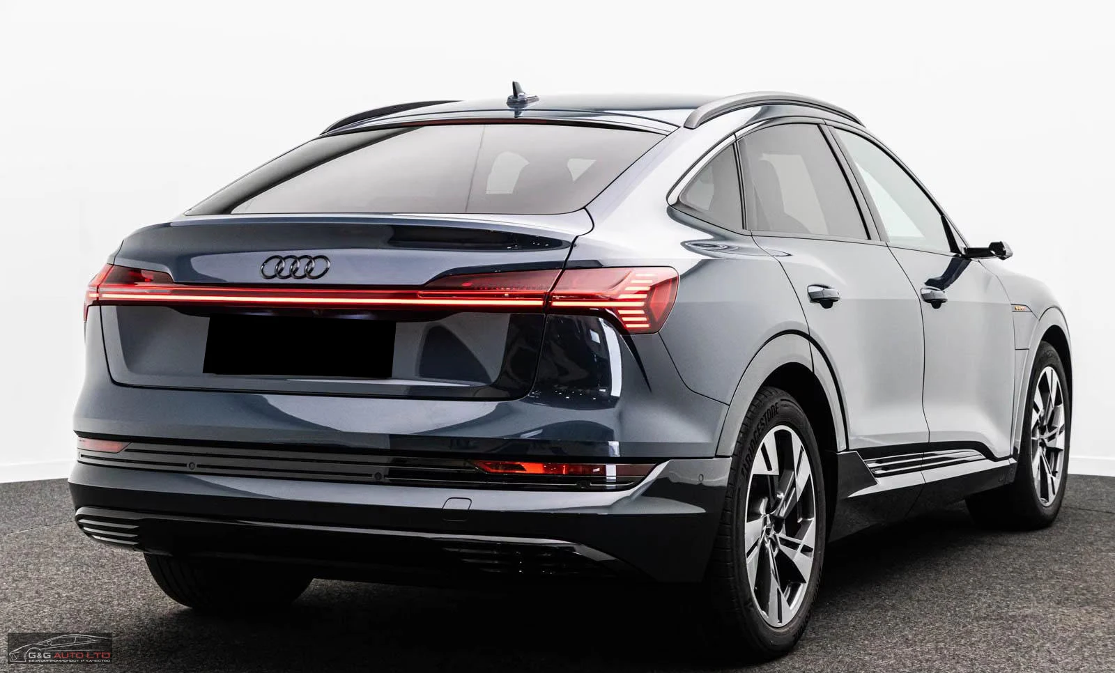 Audi E-Tron SPORTBACK/55/408HP/CAM/DIAMOND/SLINE/BLACK/922z | Mobile.bg � ����������� 8