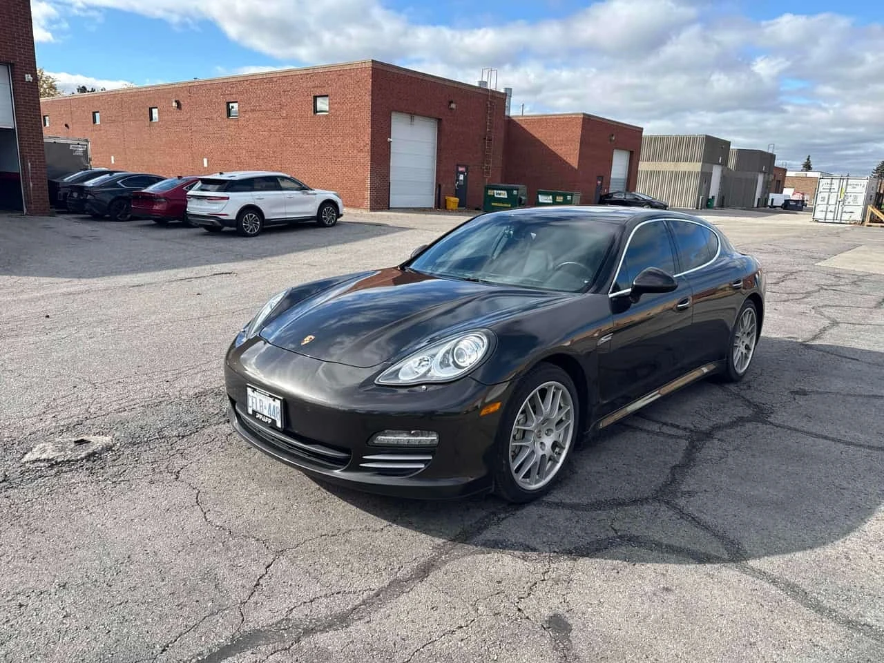 Porsche Panamera * 4dr HB * CARFAX * ОПЦИЯ ЗА ФИНАНСИРАНЕ