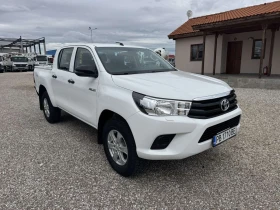 Toyota Hilux 2.4D 4X4 72 000 KM, снимка 1