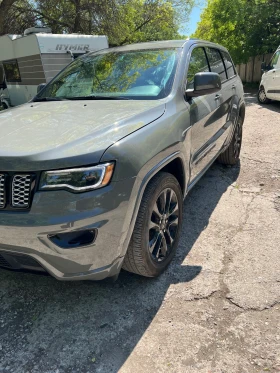 Обява за продажба на Jeep Grand cherokee 2022г 33000км ~54 900 лв. - изображение 1
