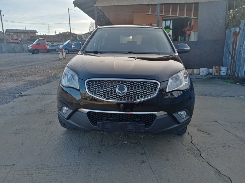 SsangYong Korando 2.0 D, снимка 2 - Автомобили и джипове - 42982363