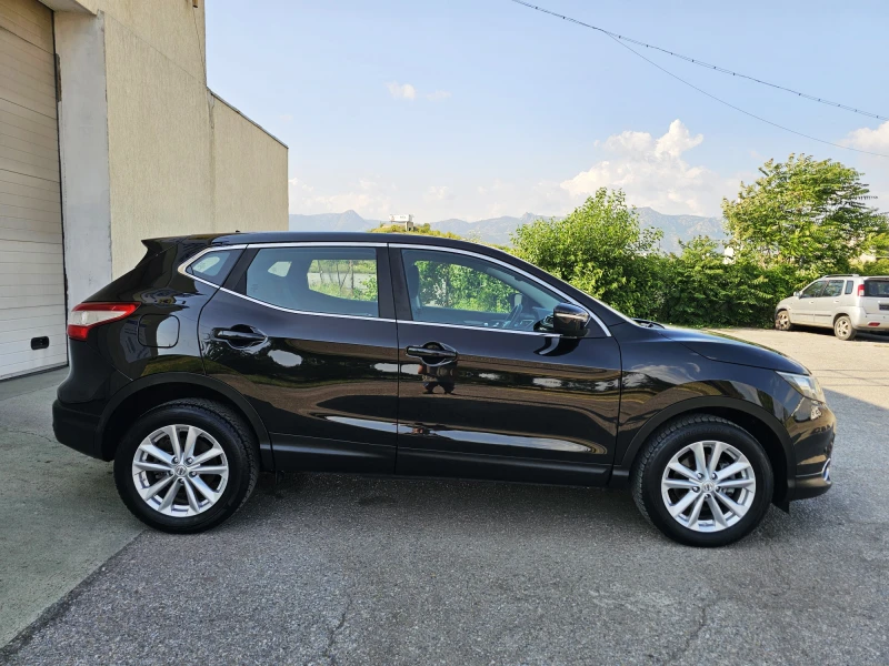 Nissan Qashqai 1.6 DCI TEKNA AUTOMAT, снимка 8 - Автомобили и джипове - 50607577
