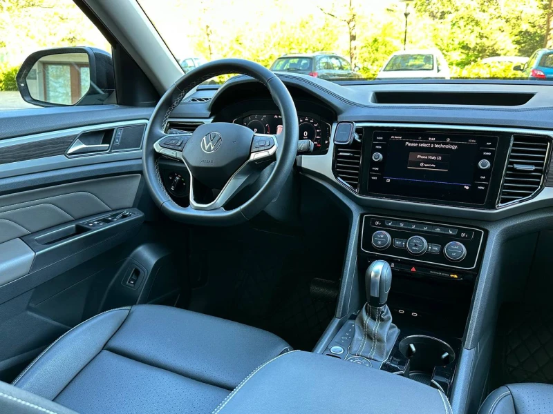 VW Atlas 2.0L 4Motion, R-Line, снимка 5 - Автомобили и джипове - 52304991