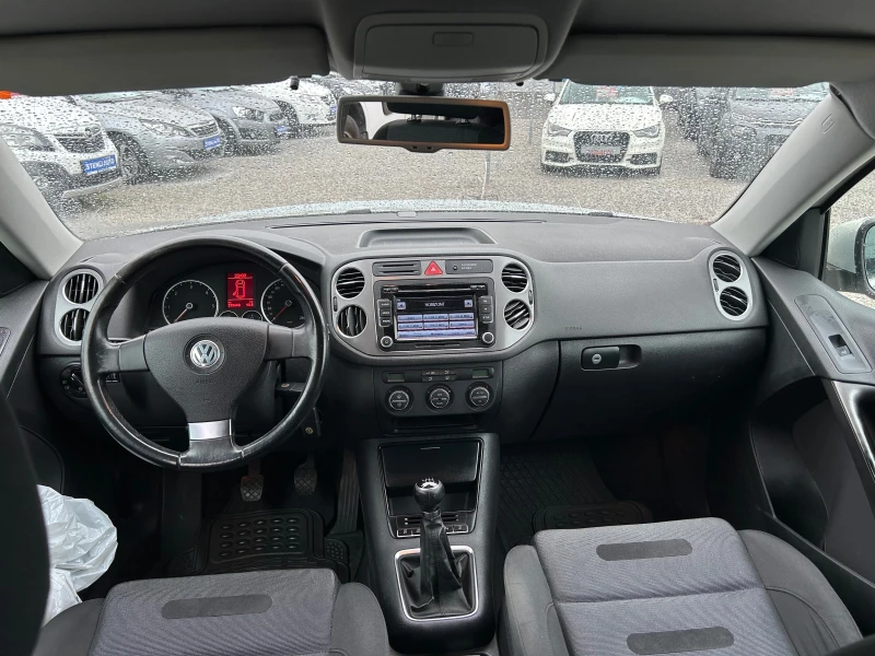 VW Tiguan 2.0TDI 4X4 EURO5A, снимка 10 - Автомобили и джипове - 53000919