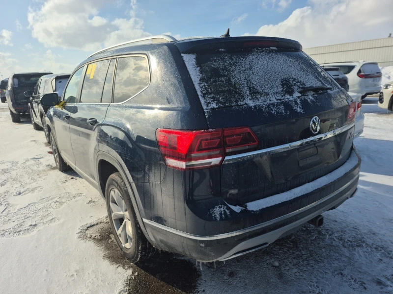 VW Atlas 3.6 V6 SEL * * Теглич * * Обдухване * * Черна кожа, снимка 4 - Автомобили и джипове - 53329233