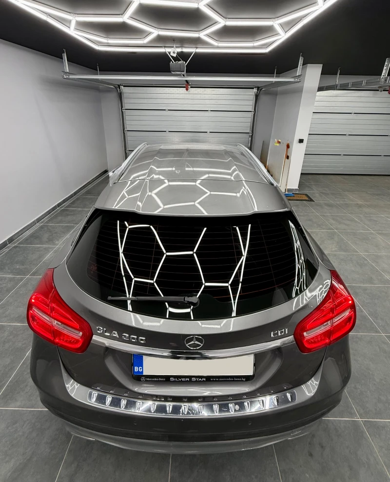 Mercedes-Benz GLA 200 FULL, снимка 5 - Автомобили и джипове - 53597930