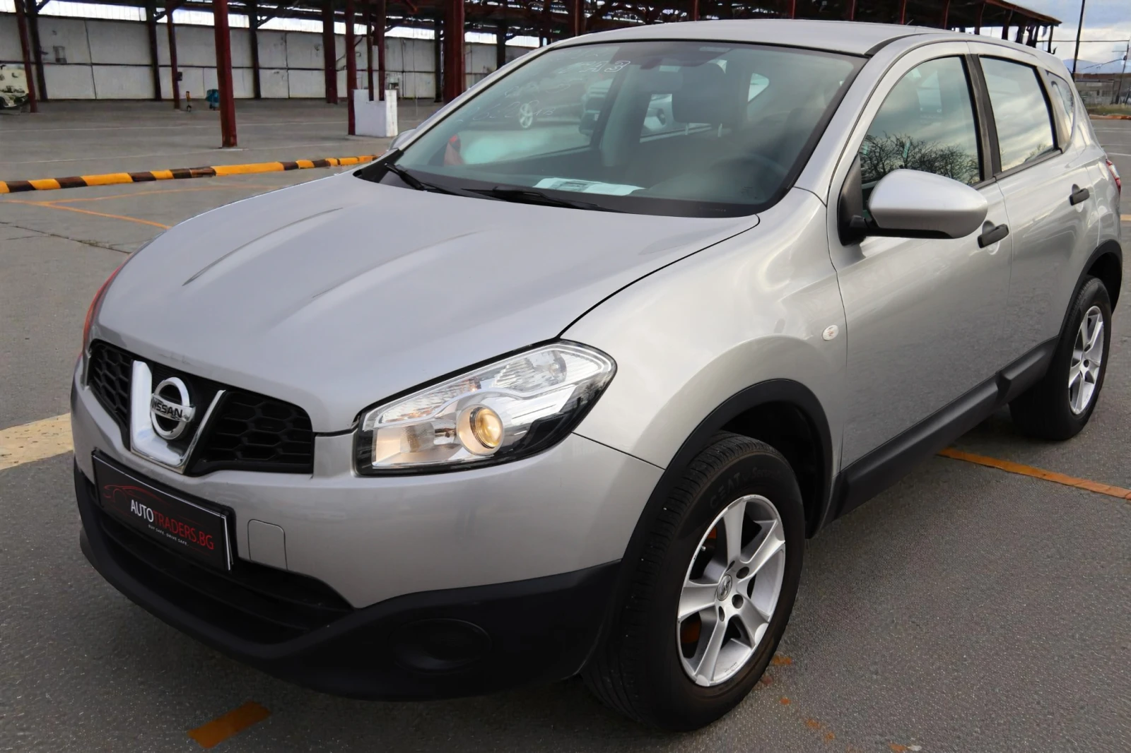 Nissan Qashqai 1.6i, снимка 1