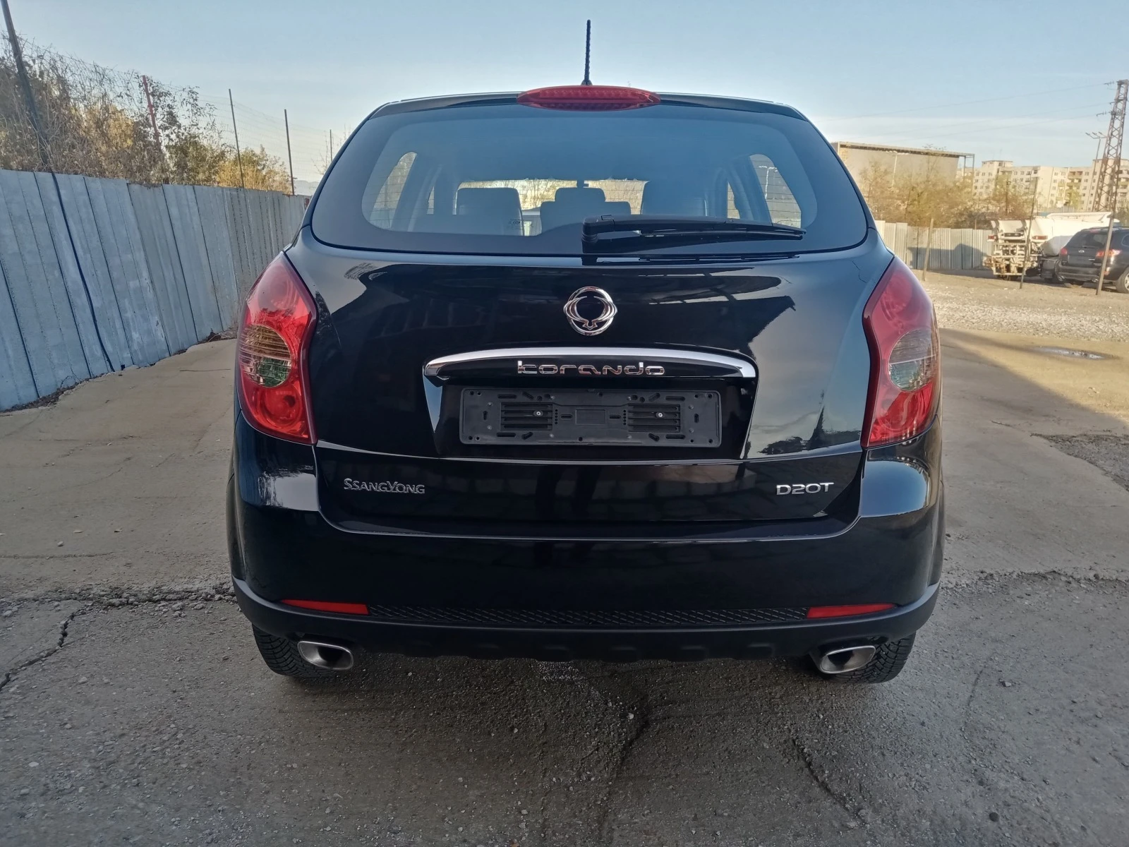 SsangYong Korando 2.0 D - изображение 5