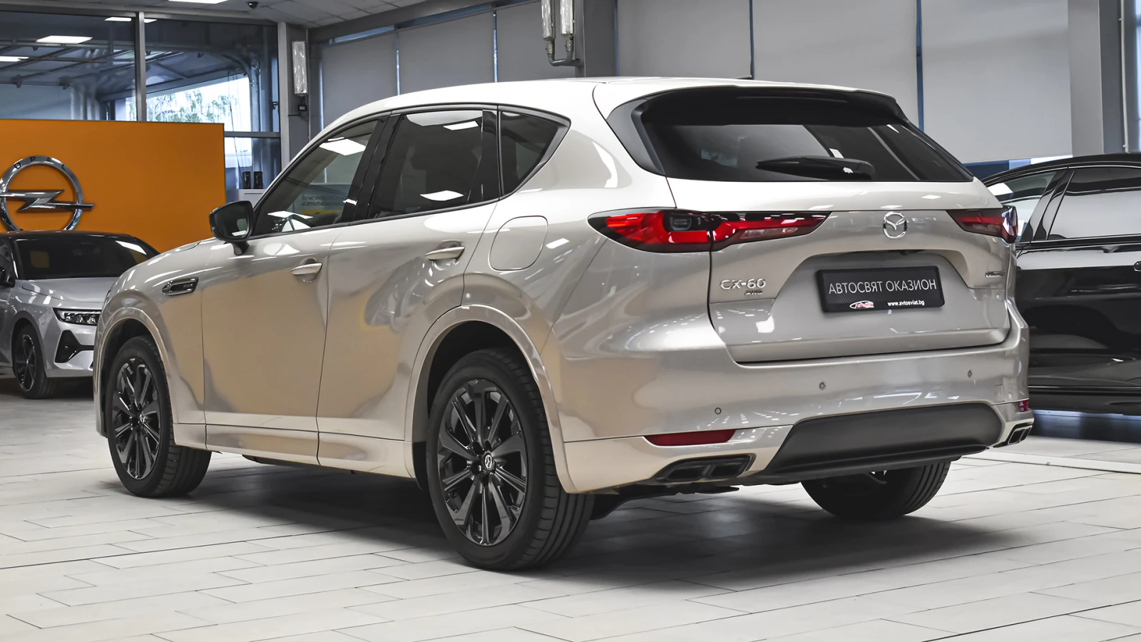 Mazda CX-60 2.5 e-SKYACTIV PHEV HOMURA 4x4 Automatic - изображение 7