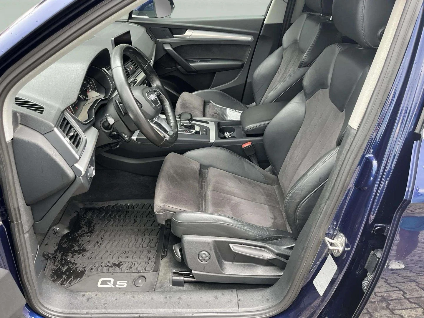 Audi Q5 Sport 2.0 TDI quattro - изображение 6