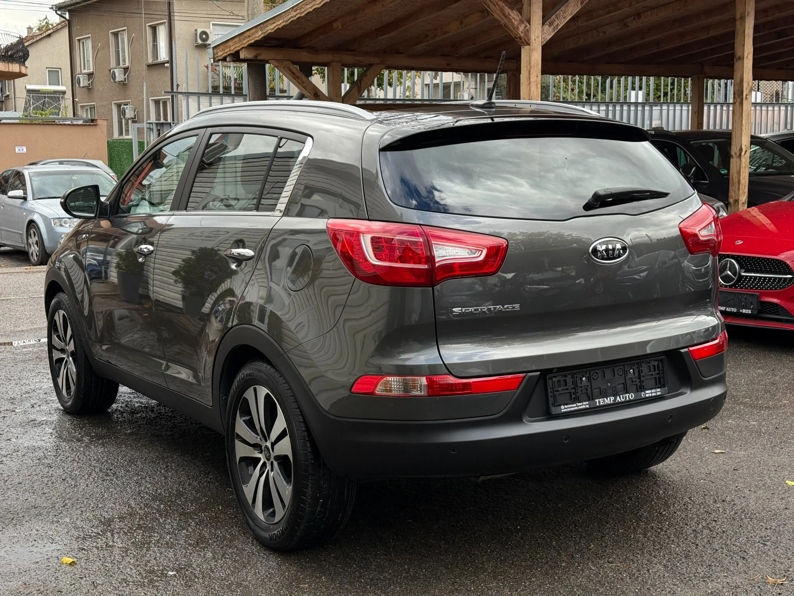 Kia Sportage 2.0i* 4x4* СЕРВИЗНА КНИЖКА С ПЪЛНА ИСТОРИЯ  - изображение 7