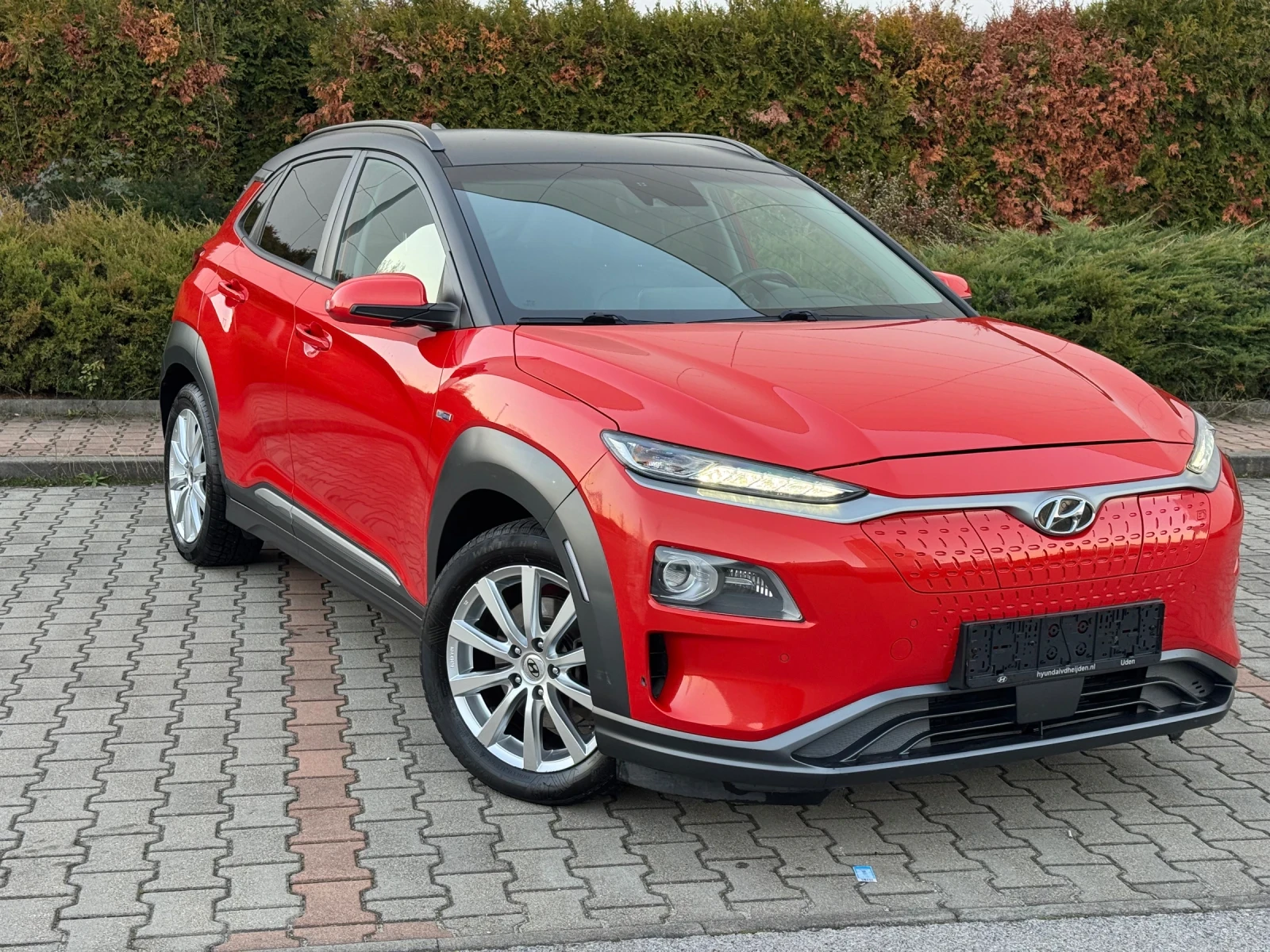 Hyundai Kona PREMIUM 64KWh/BLUELINK/SOH99%/TERMOPOMPA/ | Mobile.bg � ����������� 1