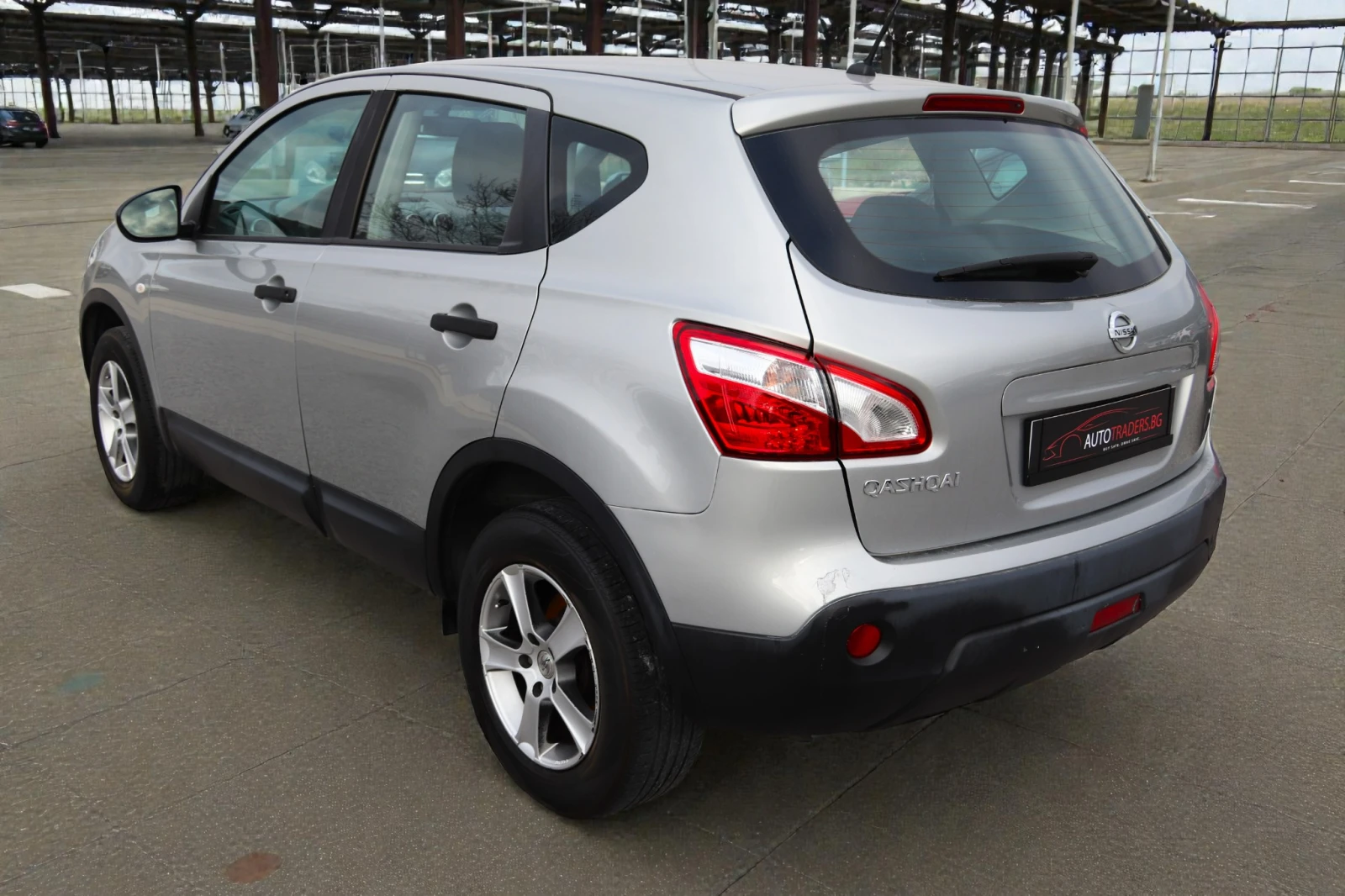 Nissan Qashqai 1.6i | Mobile.bg � ����������� 4