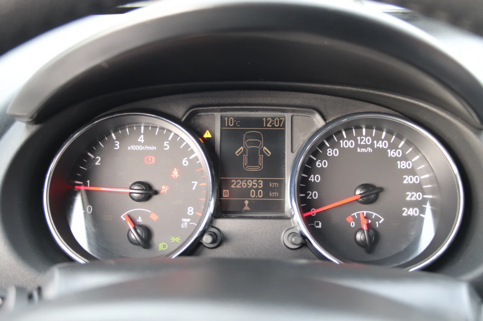 Nissan Qashqai 1.6i | Mobile.bg � ����������� 14