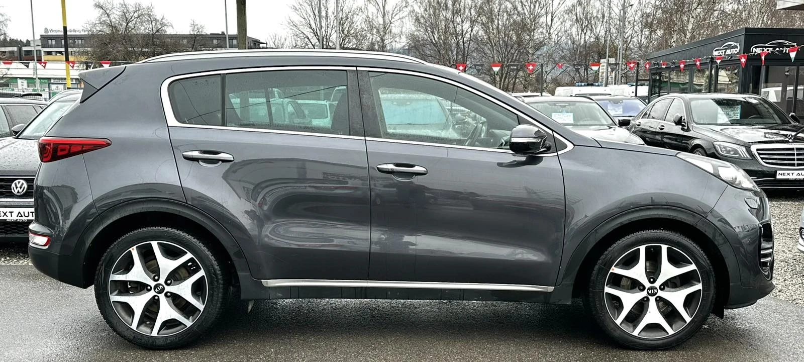 Kia Sportage 1.7D 141HP GT-LINE PANO JBL BLIND SPOT LANE ASSIST - изображение 4