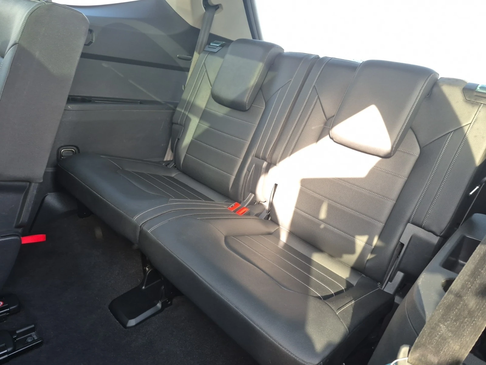 VW Atlas 3.6 V6 SEL * * Теглич * * Обдухване * * Черна кожа - изображение 10