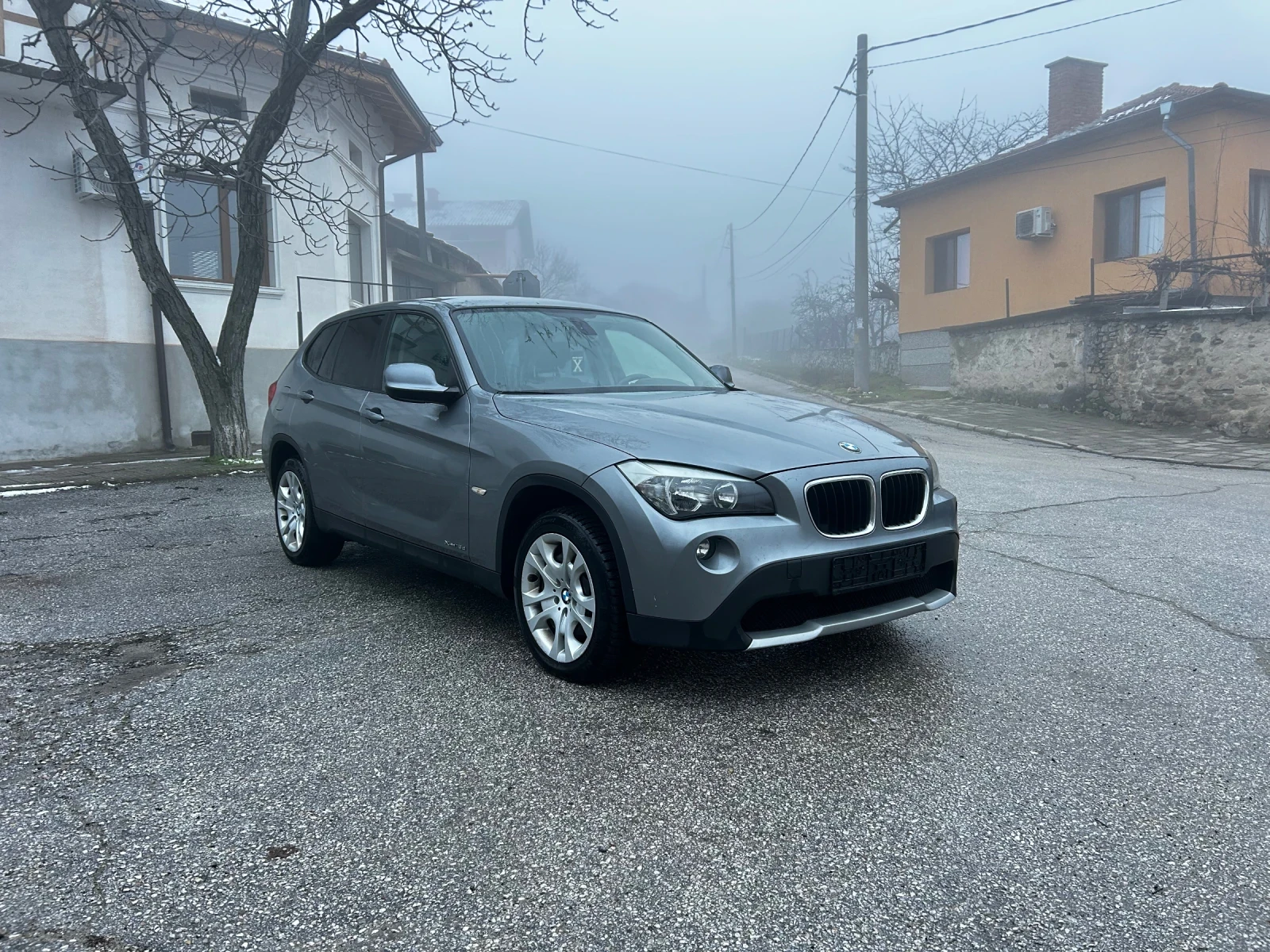 BMW X1 2.0d 143к.с.* ПОДГРЕВ* СЕРВИЗНА ИСТОРИЯ* , снимка 3 - Автомобили и джипове - 53805375