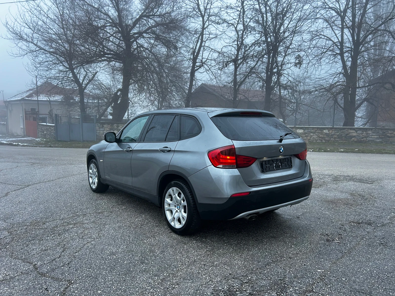 BMW X1 2.0d 143к.с.* ПОДГРЕВ* СЕРВИЗНА ИСТОРИЯ* , снимка 6 - Автомобили и джипове - 53805375