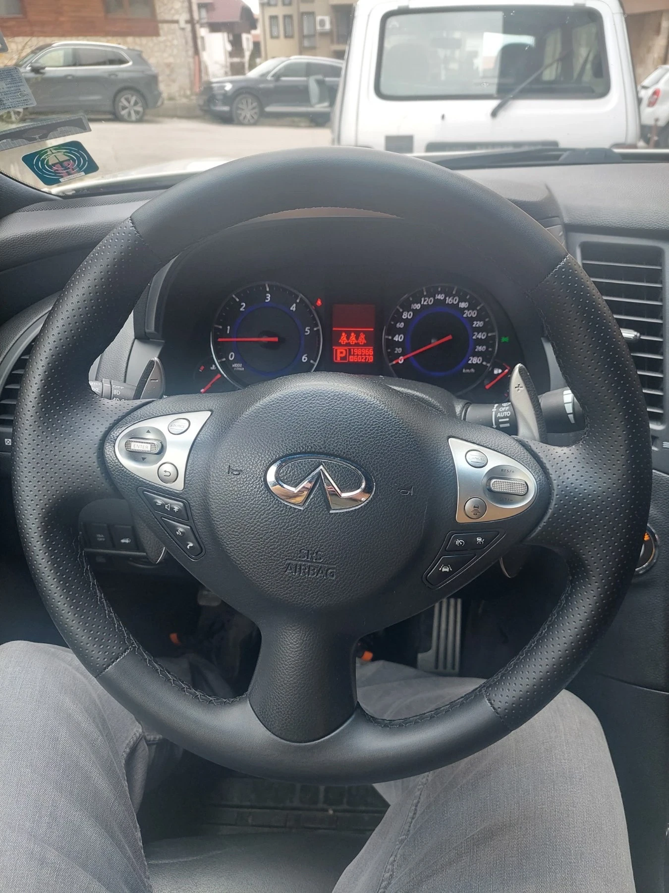 Infiniti Fx 30, снимка 6 - Автомобили и джипове - 54189998