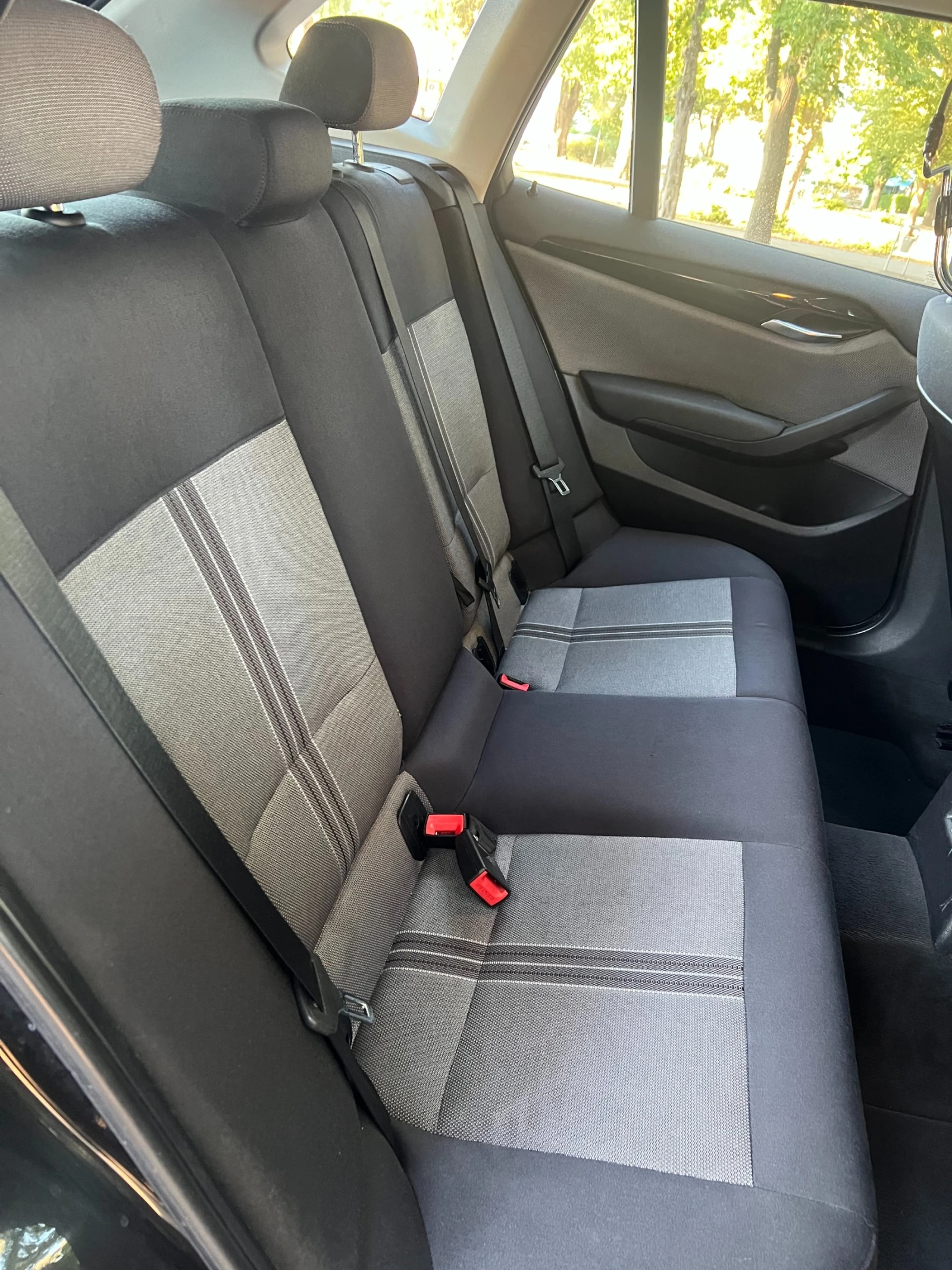 BMW X1 Xdrive СМЕНЕНИ ВЕРИГА И СЪЕДИНИТЕЛ, снимка 12 - Автомобили и джипове - 54232987