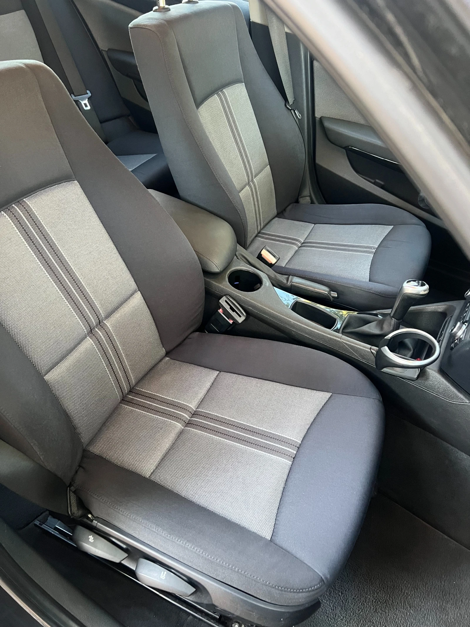 BMW X1 Xdrive СМЕНЕНИ ВЕРИГА И СЪЕДИНИТЕЛ, снимка 11 - Автомобили и джипове - 54232987