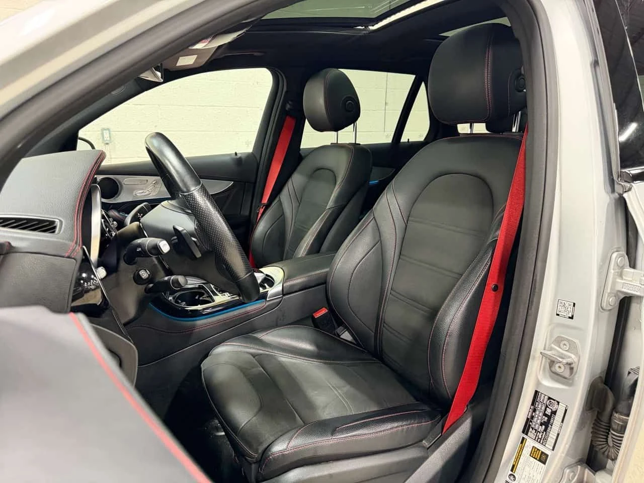 Mercedes-Benz GLC 43 AMG * CARFAX * ЦЕНА ДО БГ, снимка 14 - Автомобили и джипове - 54742538