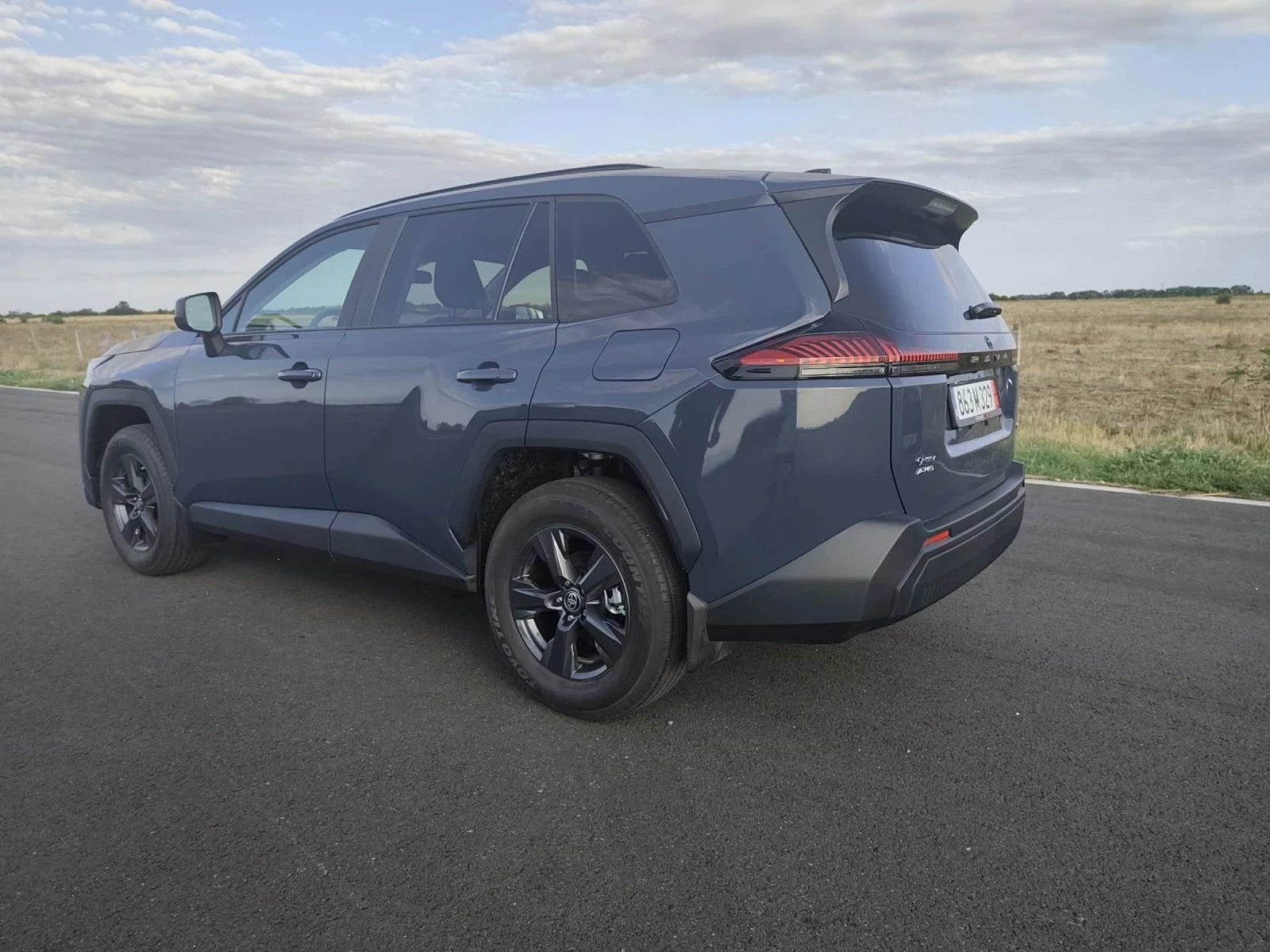 Toyota Rav4 2.5 236к.с. хибрид , снимка 2 - Автомобили и джипове - 55424990