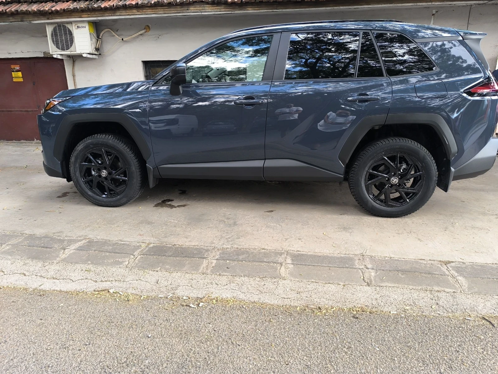 Toyota Rav4 2.5 236к.с. хибрид , снимка 3 - Автомобили и джипове - 55424990