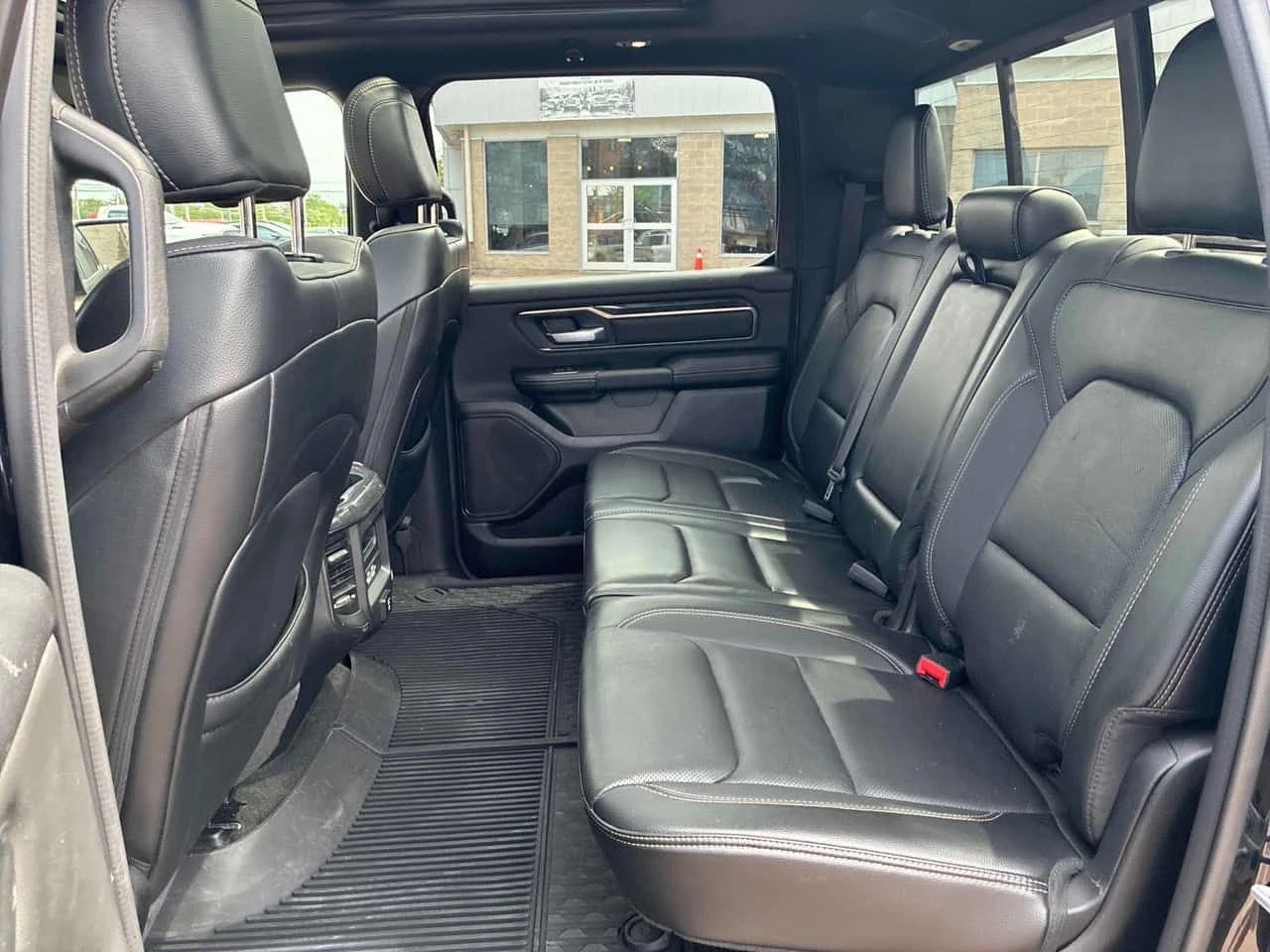 Dodge RAM 1500 Sport ����� / ������ �������� / CARFAX  | Mobile.bg � ����������� 14