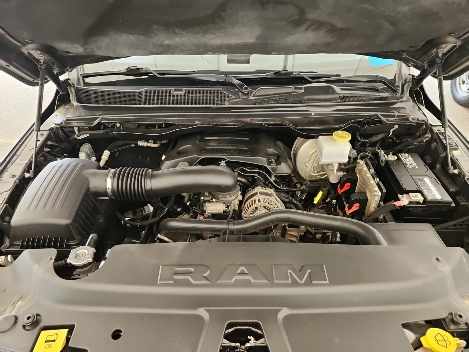 Dodge RAM 1500 * REBEL CREW CAB SHORT BED* АВТОКРЕДИТ* , снимка 17 - Автомобили и джипове - 55927547
