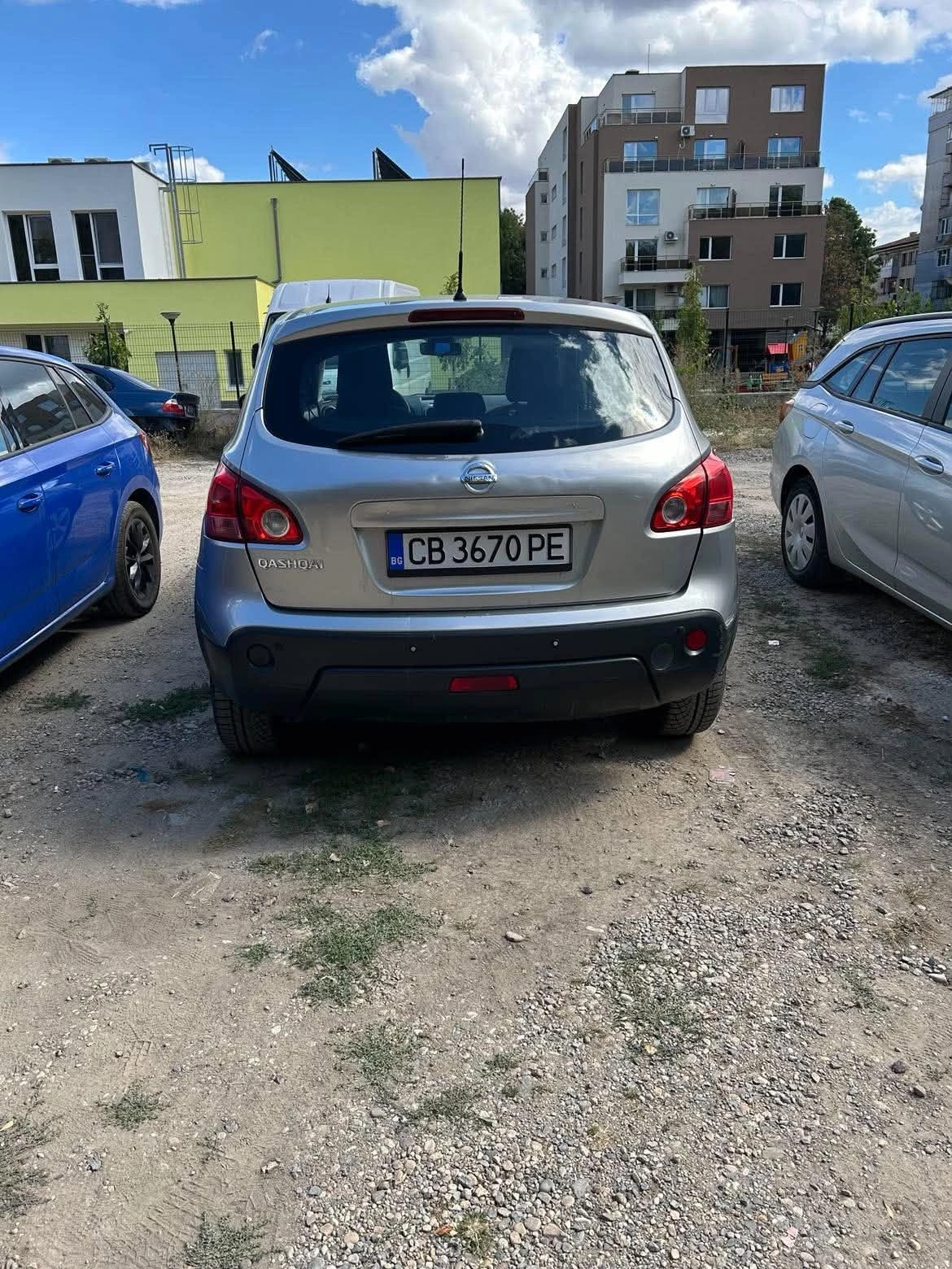Nissan Qashqai, снимка 14 - Автомобили и джипове - 56183177