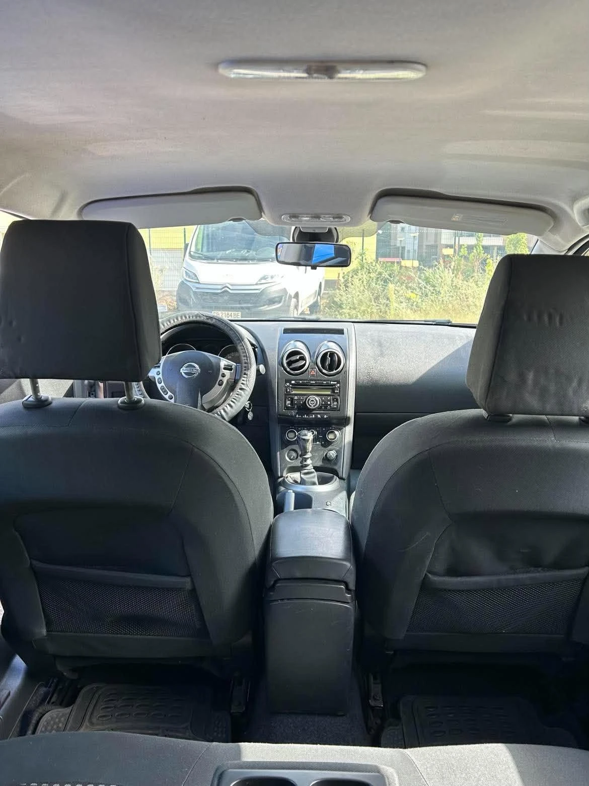 Nissan Qashqai, снимка 13 - Автомобили и джипове - 56183177