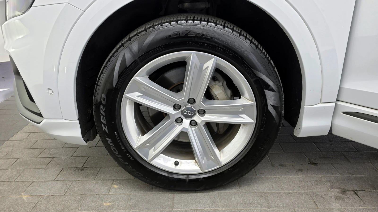 Audi Q8 45 TDI Quattro Premium, снимка 5 - Автомобили и джипове - 56213048