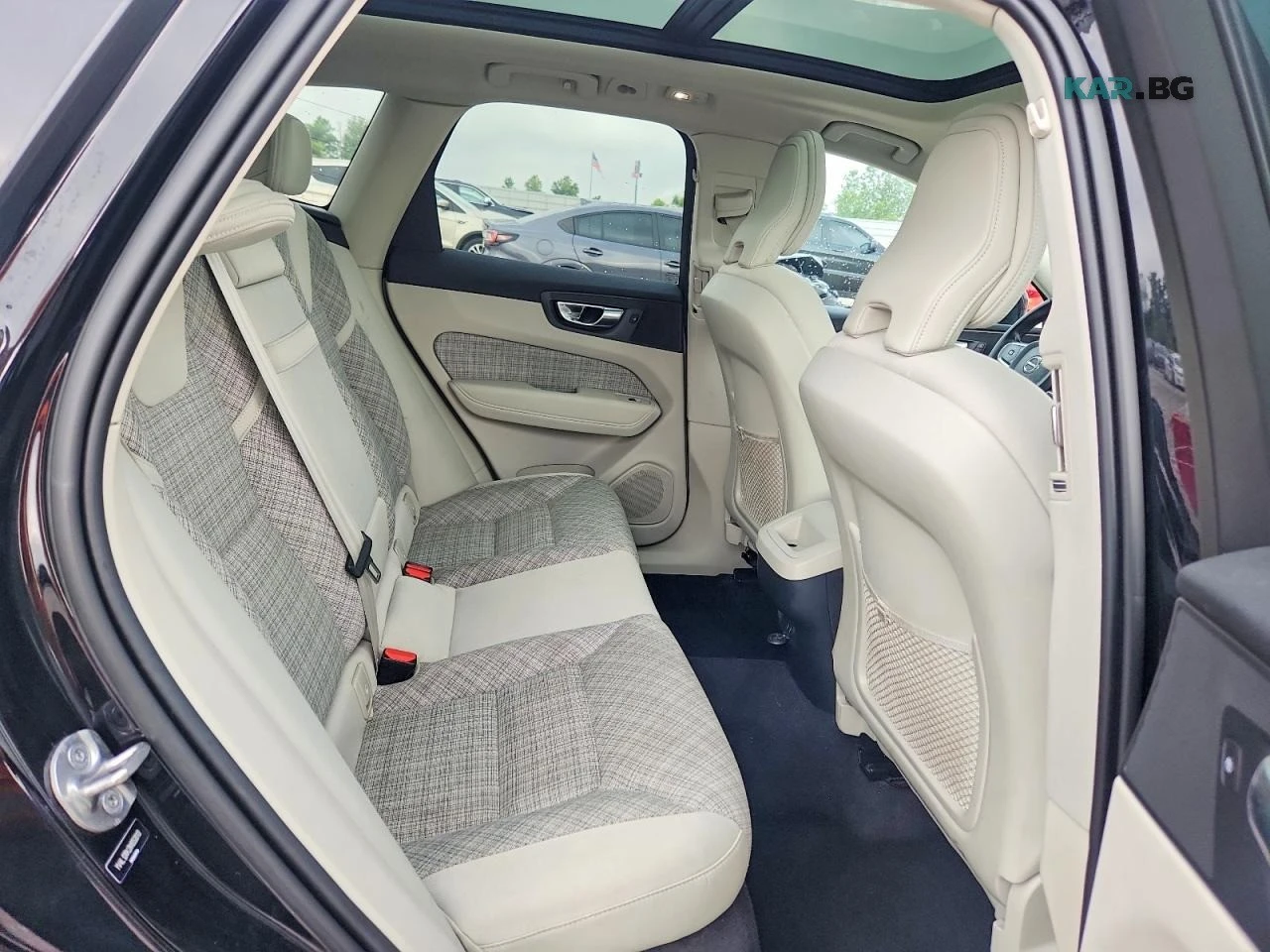 Volvo XC60 MOMENTUM* CAMERA* , снимка 11 - Автомобили и джипове - 56502929