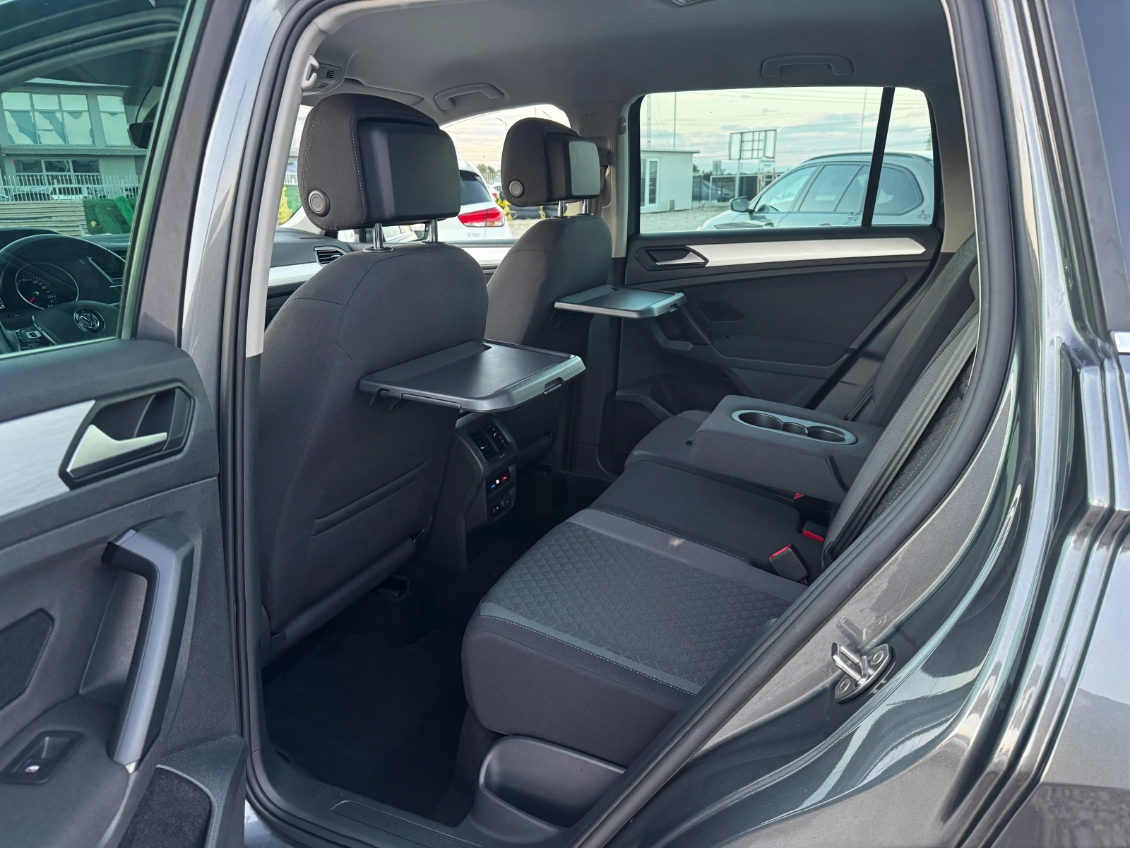 VW Tiguan 2.0DSG 150 FULL HYSTORY ��� ��������� | Mobile.bg � ����������� 8