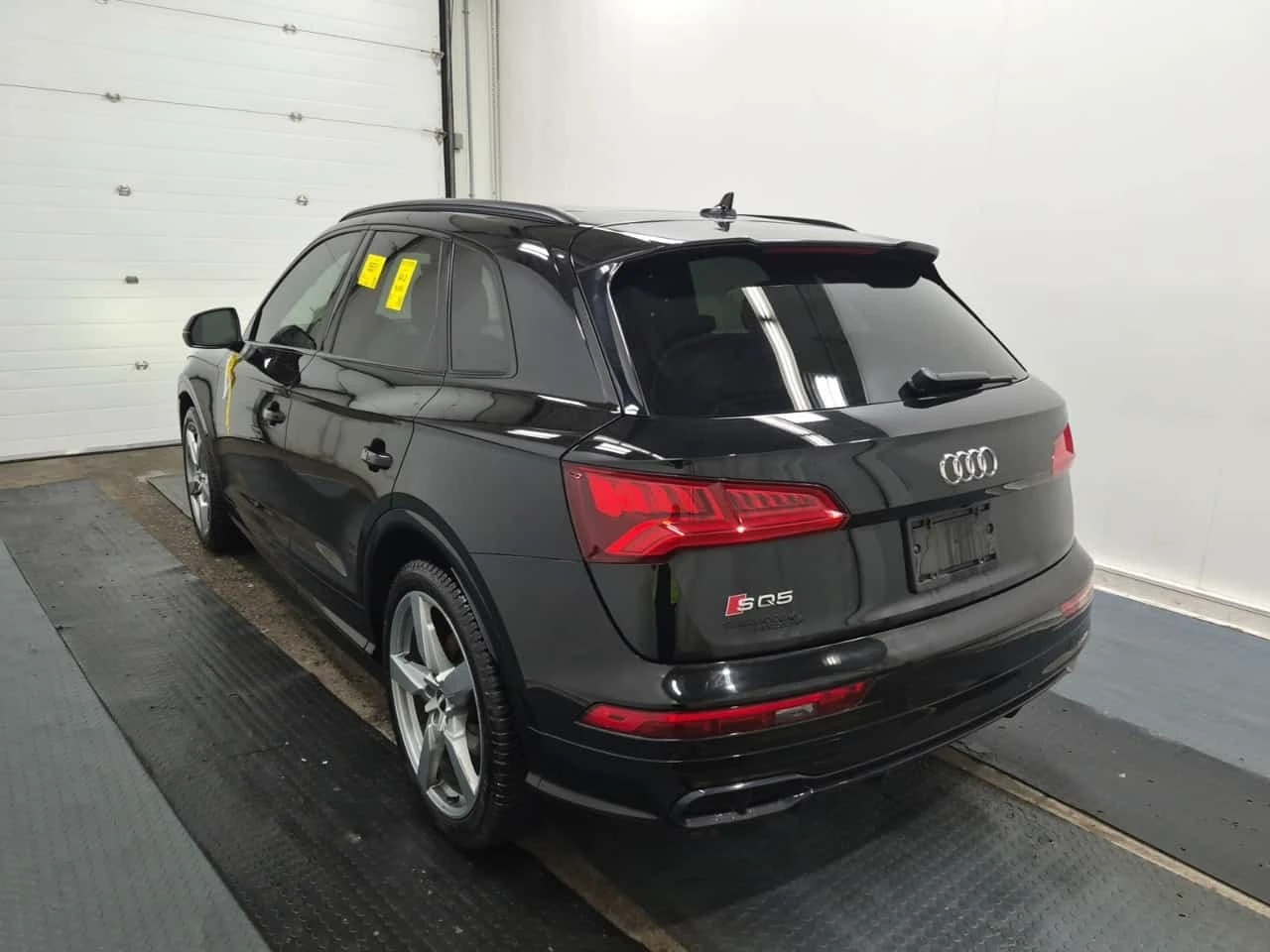 Audi SQ5 * 3.0 Tfsi Quattro Technik * CARFAX *  | Mobile.bg � ����������� 4