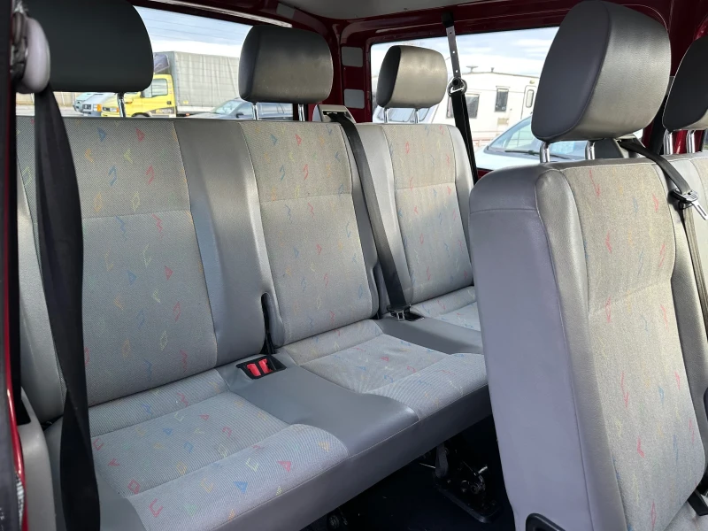 VW T5 1.9 TDI Caravelle/Transporter, снимка 10 - Бусове и автобуси - 48324857