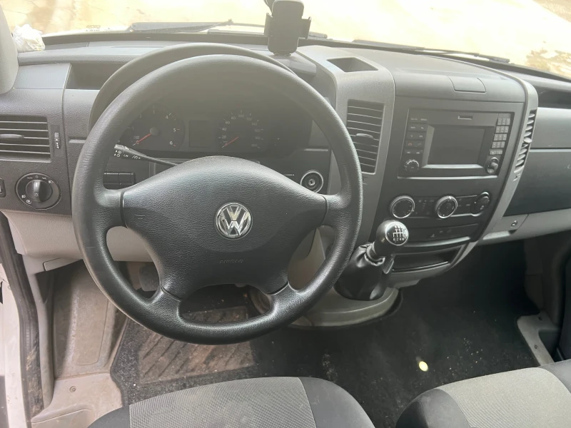 VW Crafter, снимка 6 - Бусове и автобуси - 48420026