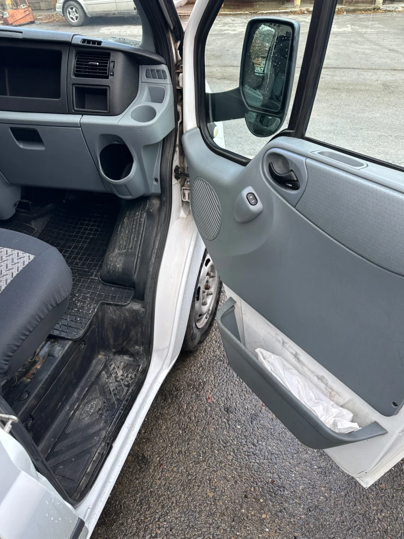 Ford Transit, снимка 9 - Бусове и автобуси - 48455252