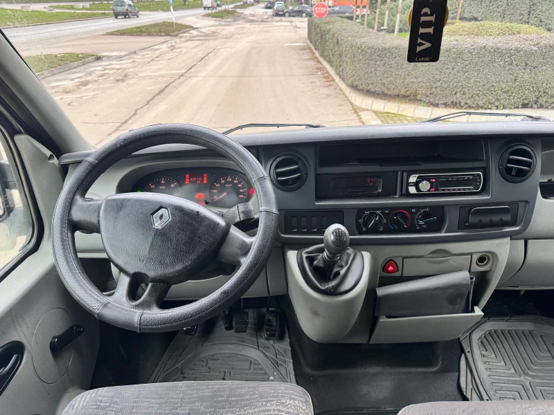 Renault Master 2.5DCI 8+ 1 ТОП 6 скорости, снимка 9 - Бусове и автобуси - 52882038