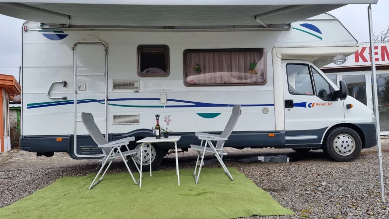 Кемпер CI International  Климатик на мотора, 6 места!, снимка 2 - Каравани и кемпери - 52875704