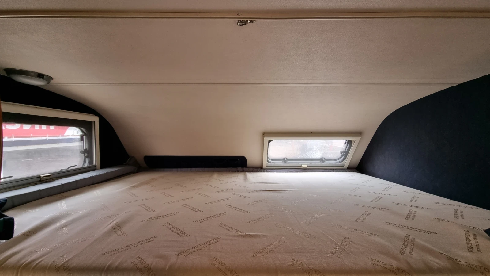 ������ CI International  �������� �� ������, 6 �����! | Mobile.bg � ����������� 8