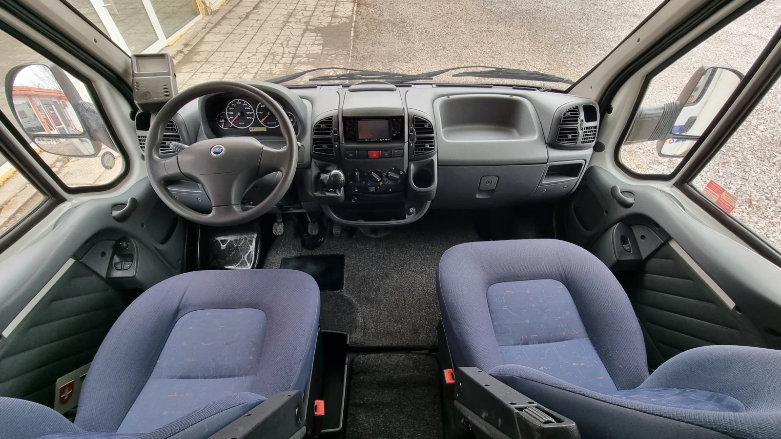 ������ CI International  �������� �� ������, 6 �����! | Mobile.bg � ����������� 16