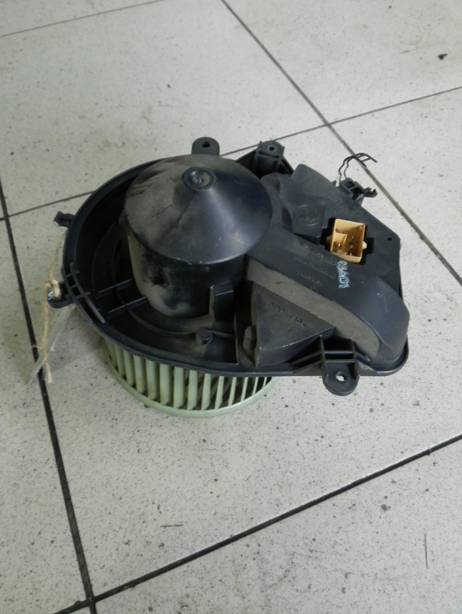 ���������� ����� ���������� ����� 1.9pd | Mobile.bg � ����������� 1