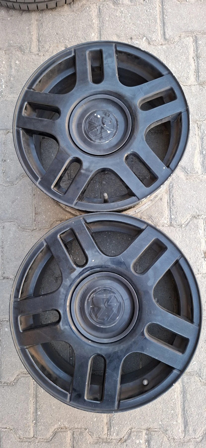 Гуми с джанти Hankook 205/55R16, снимка 5 - Гуми и джанти - 53842834