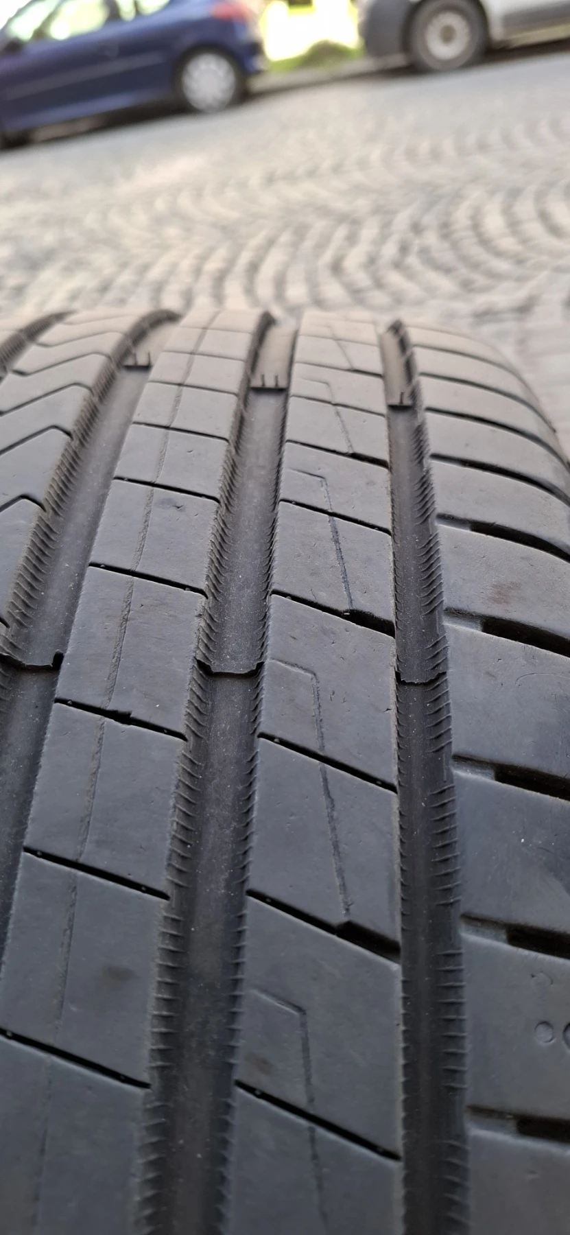 Гуми с джанти Hankook 205/55R16, снимка 10 - Гуми и джанти - 53842834
