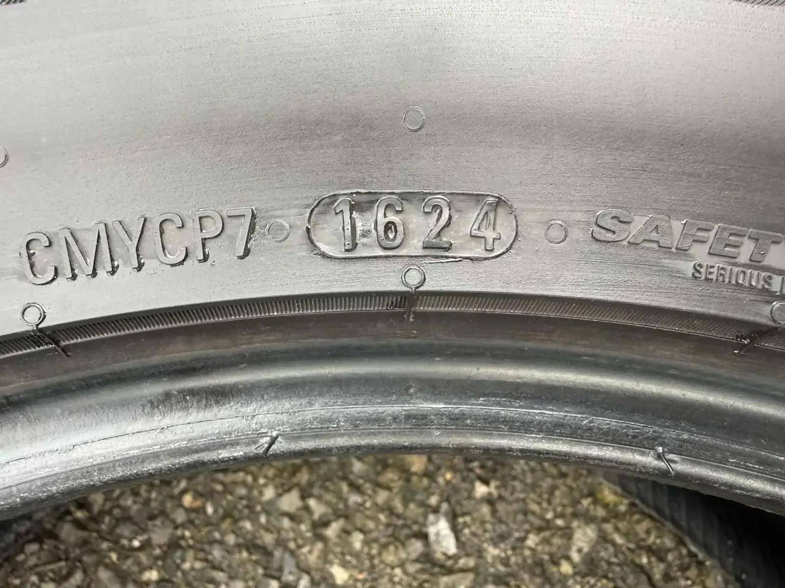 Гуми Летни 235/60R18, снимка 7 - Гуми и джанти - 54089717