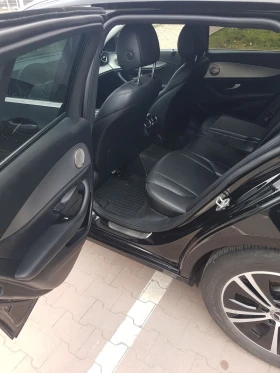 Mercedes-Benz E 200, снимка 11