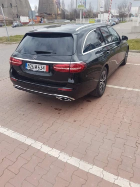 Mercedes-Benz E 200, снимка 7
