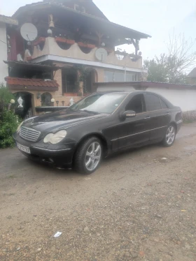 Mercedes-Benz C 200 2000, снимка 1